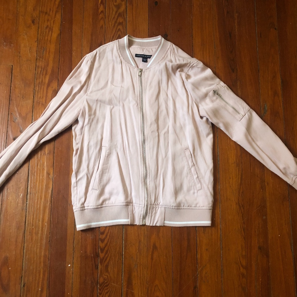 Blush Bomber